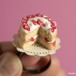 Cake_Ring_by_Hummingbird_Miniatures