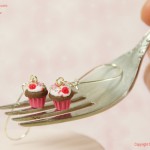 Raspberry_cupcake_Earrings_by_Hummingbird_Miniatures